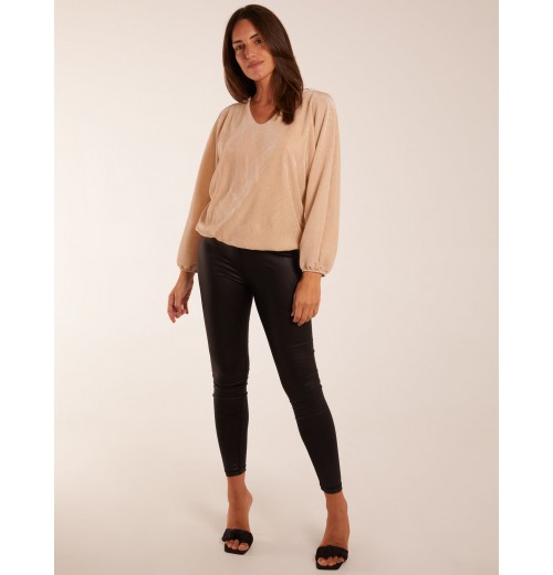 V Neck Plisse Batwing Bubble Hem Top V Neck Plisse Batwing Bubble Hem Top