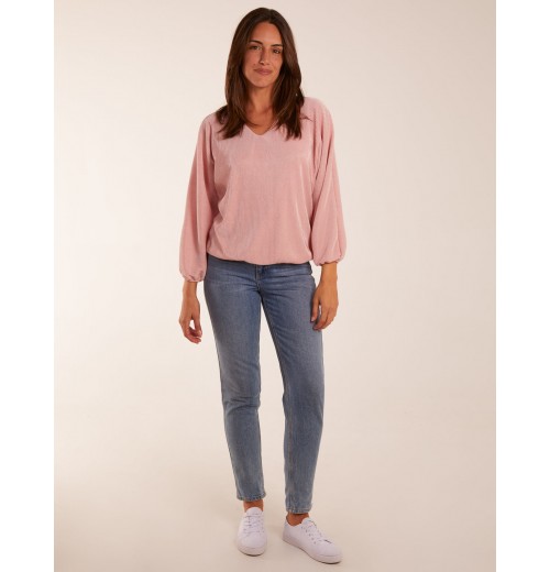 V Neck Plisse Batwing Bubble Hem Top V Neck Plisse Batwing Bubble Hem Top