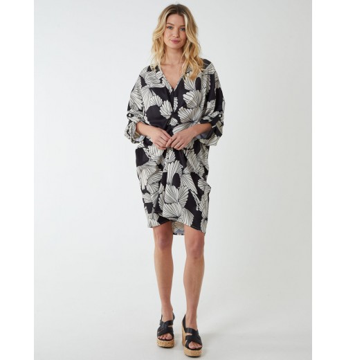 Twist Front Floral Print Tunic Twist Front Floral Print Tunic