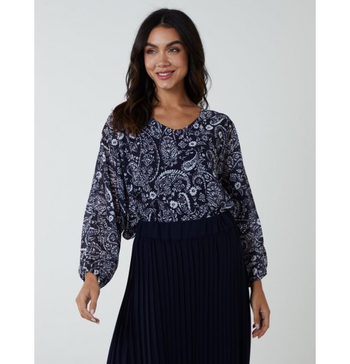 Batwing V-Neck Bubble Hem Top Batwing V-Neck Bubble Hem Top
