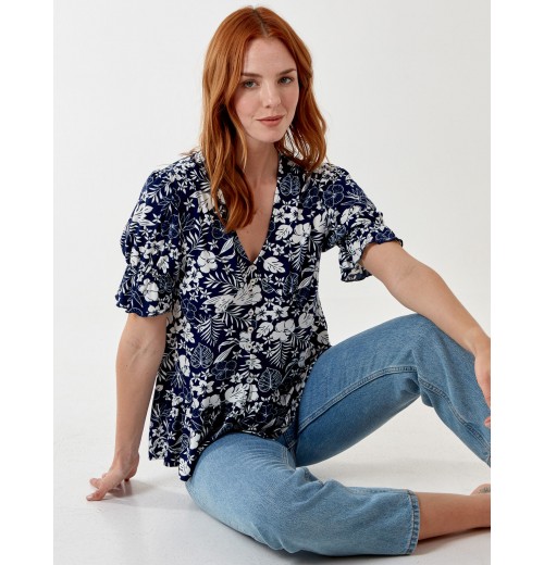 Pure Vanilla Button Front Longline Top Pure Vanilla Button Front Longline Top