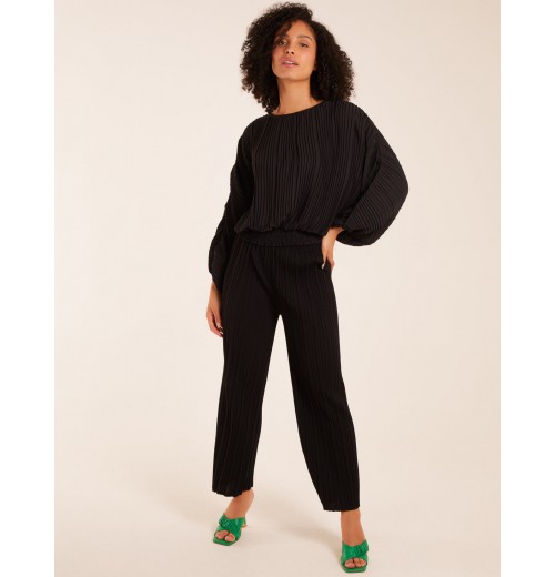 Long Sleeve Pleated Top Long Sleeve Pleated Top