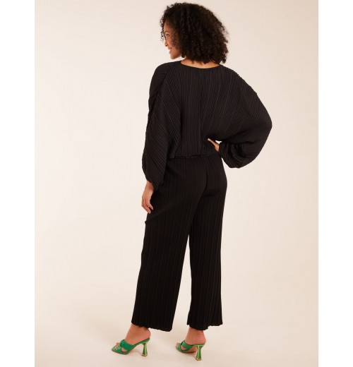Long Sleeve Pleated Top Long Sleeve Pleated Top