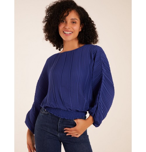 Long Sleeve Pleated Top Long Sleeve Pleated Top